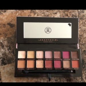 Authentic Anastasia Beverly Hills Palette